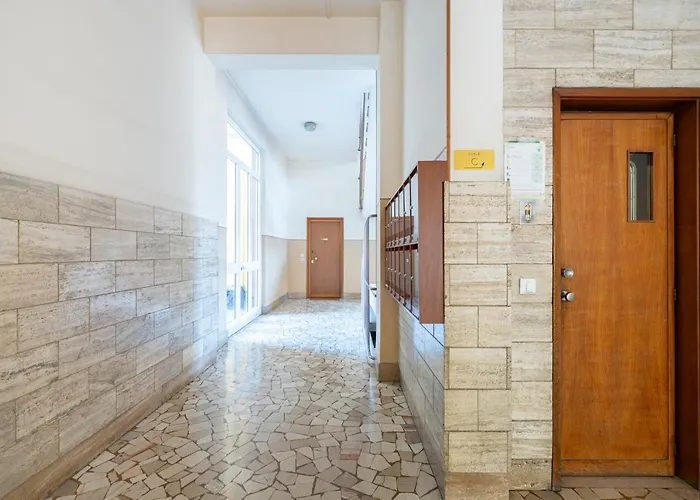 Parma Station & City Center Apartment